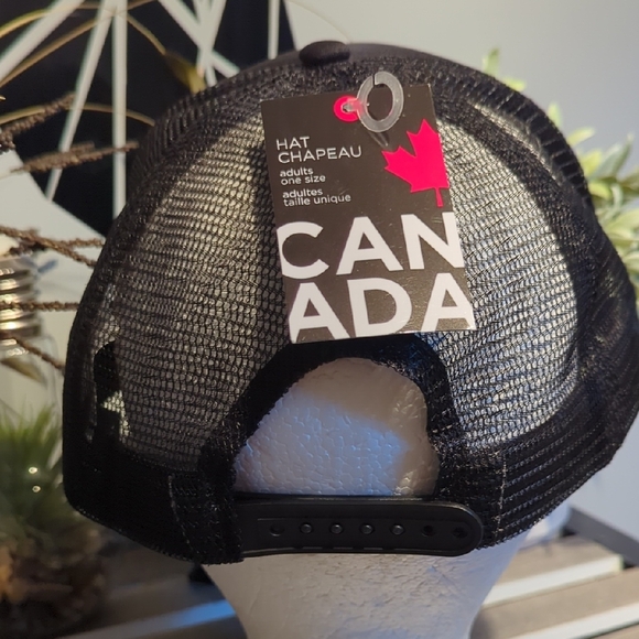 Black Canada Trucker Hat - Picture 3 of 5